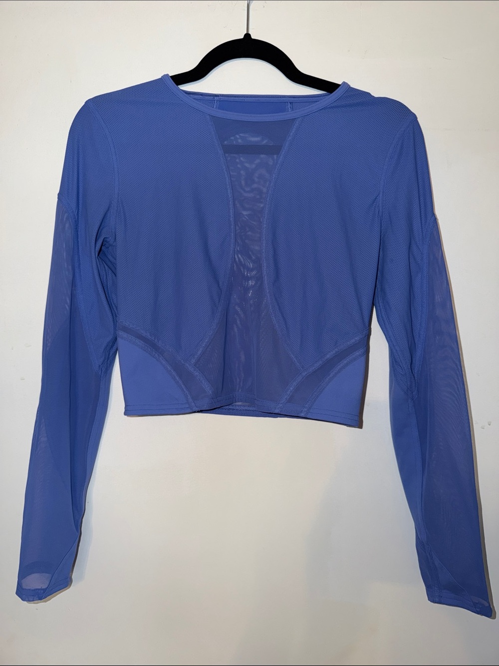 Lululemon Mesh Panneled Training Long Sleeve Shirt - Picture 2 of 4